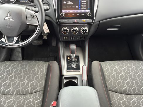 Used 2023 Mitsubishi Outlander Sport LE AWD/4WD image 21