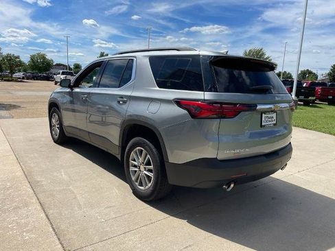Used 2023 Chevrolet Traverse LT w/ LPO, Floor Liner Package AWD/4WD image 7