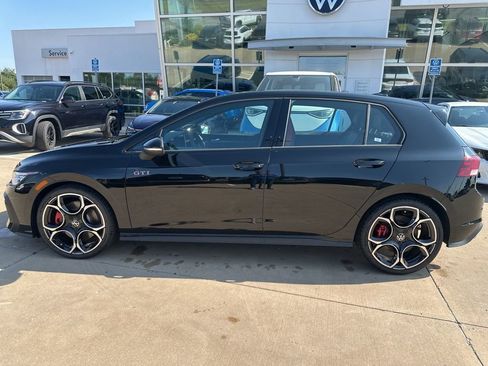 New 2025 Volkswagen GTI Autobahn image 2