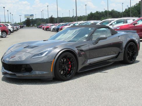 Used 2017 Chevrolet Corvette Grand Sport RWD image 3
