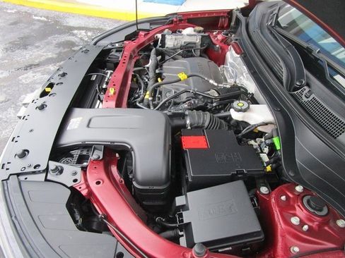 Certified 2024 Chevrolet Trax RS w/ Driver Confidence Package image 10