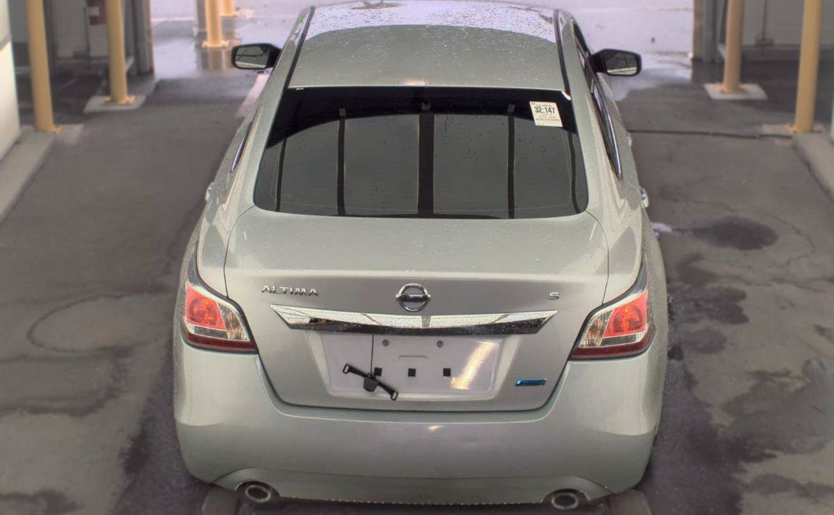 Used 2014 Nissan Altima 2.5 S FWD image 5