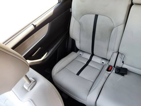 Used 2024 MAZDA CX-90 Plug-In Hybrid w/ Preferred AWD/4WD image 16