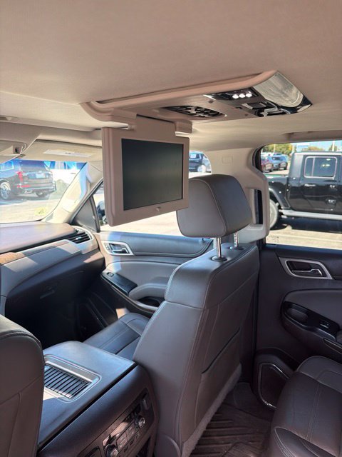 Used 2018 GMC Yukon XL Denali w/ Denali Ultimate Package AWD/4WD image 3