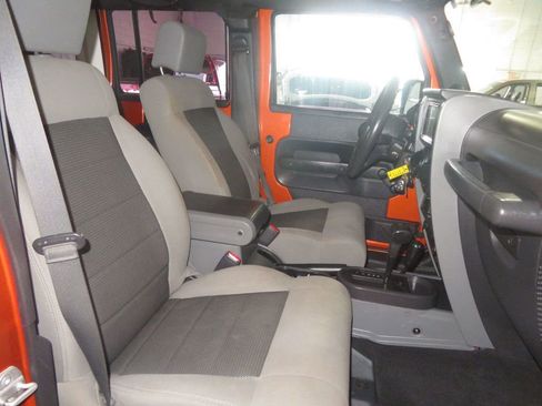 Used 2010 Jeep Wrangler Unlimited Sport w/ Black Appearance Group image 34