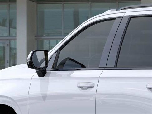 New 2026 Cadillac Escalade V image 12