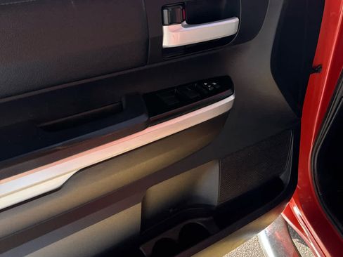 Used 2016 Toyota Tundra SR5 image 15