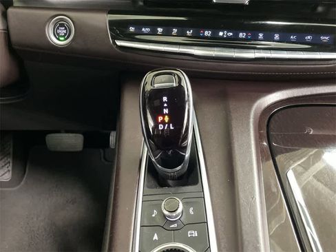 Used 2021 Cadillac Escalade Sport Platinum image 27