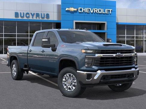 New 2026 Chevrolet Silverado 2500 LT image 7
