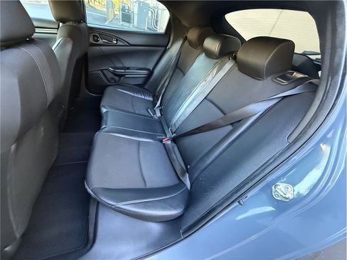 Used 2021 Honda Civic Sport image 12