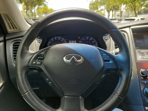 Used 2017 INFINITI QX50 2WD w/ Premium Package image 19