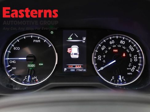 Used 2022 Toyota RAV4 XLE AWD/4WD image 18