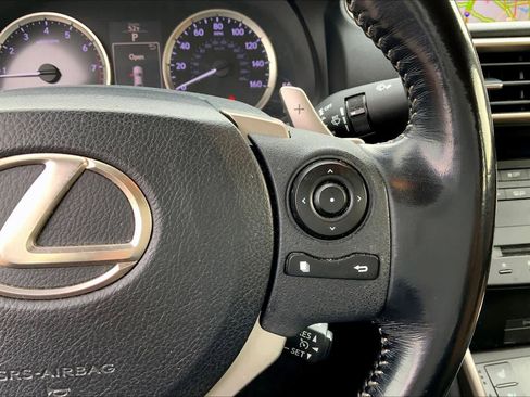 Used 2016 Lexus IS 300 AWD image 24