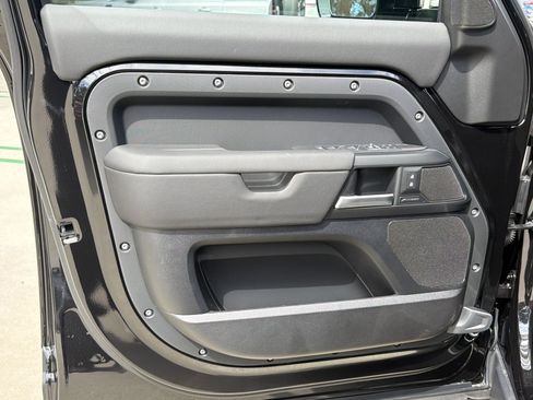New 2026 Land Rover Defender 110 S AWD/4WD image 14