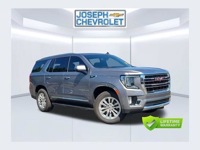 Used 2021 GMC Yukon SLT w/ SLT Premium Package
