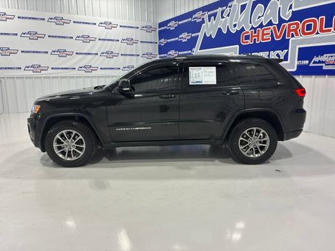 Used 2016 Jeep Grand Cherokee Limited AWD/4WD image 3