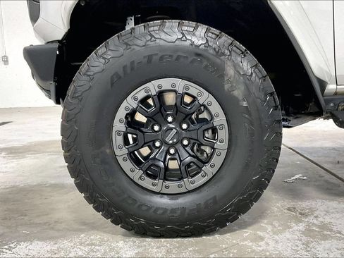 Used 2025 Ford Bronco Raptor AWD/4WD image 10