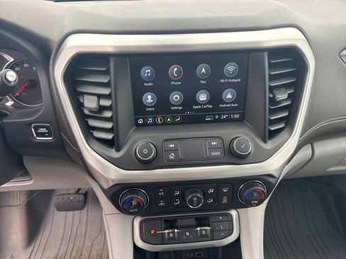 Used 2021 GMC Acadia SLT w/ LPO, Floor Liner Package image 16