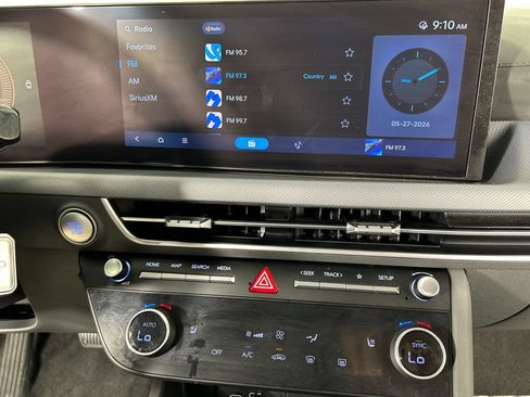 Used 2025 Hyundai Sonata SEL FWD image 15