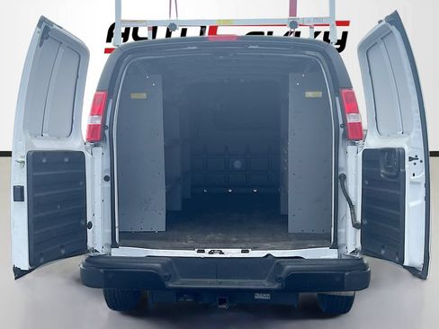 Used 2025 Chevrolet Express 2500 Extended w/ Safety Package RWD image 22
