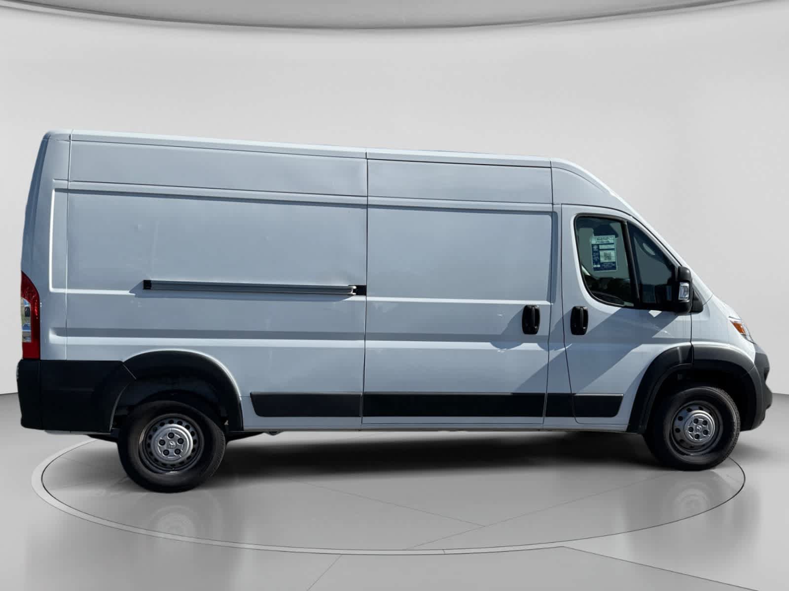 Used 2026 RAM ProMaster 2500 w/ Convenience Group FWD image 7
