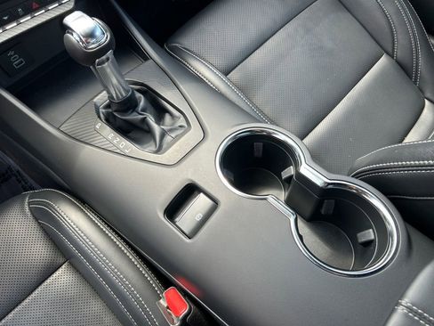Used 2025 Ford Mustang Premium RWD image 18