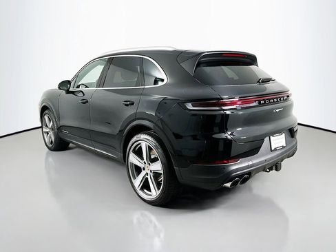 New 2026 Porsche Cayenne AWD/4WD image 3