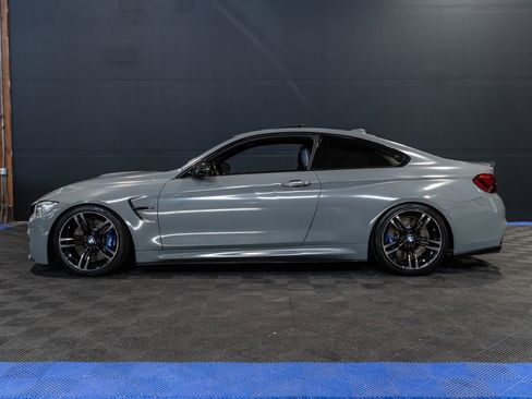 Used 2015 BMW M4 Coupe RWD image 3