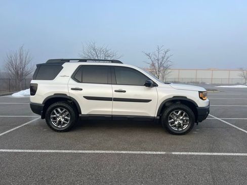 Certified 2026 Honda Passport TrailSport Elite image 10