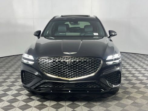 Used 2023 Genesis GV70 3.5T Sport w/ Sport Prestige Package AWD/4WD image 5