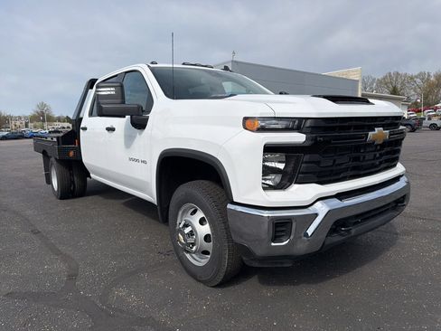 New 2025 Chevrolet Silverado 3500 W/T w/ WT Convenience Package AWD/4WD image 2