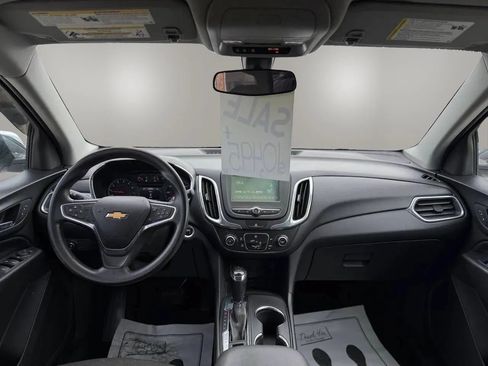 Used 2018 Chevrolet Equinox LT AWD/4WD image 12