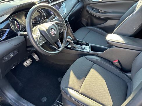 Used 2023 Buick Encore GX Select w/ Sport Touring Package image 9
