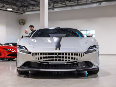Used 2024 Ferrari Roma image 2