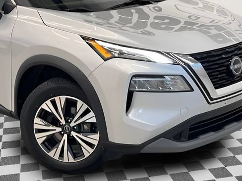 Used 2023 Nissan Rogue SV AWD/4WD image 26