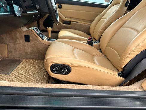 Used 1996 Porsche 911 Carrera image 34