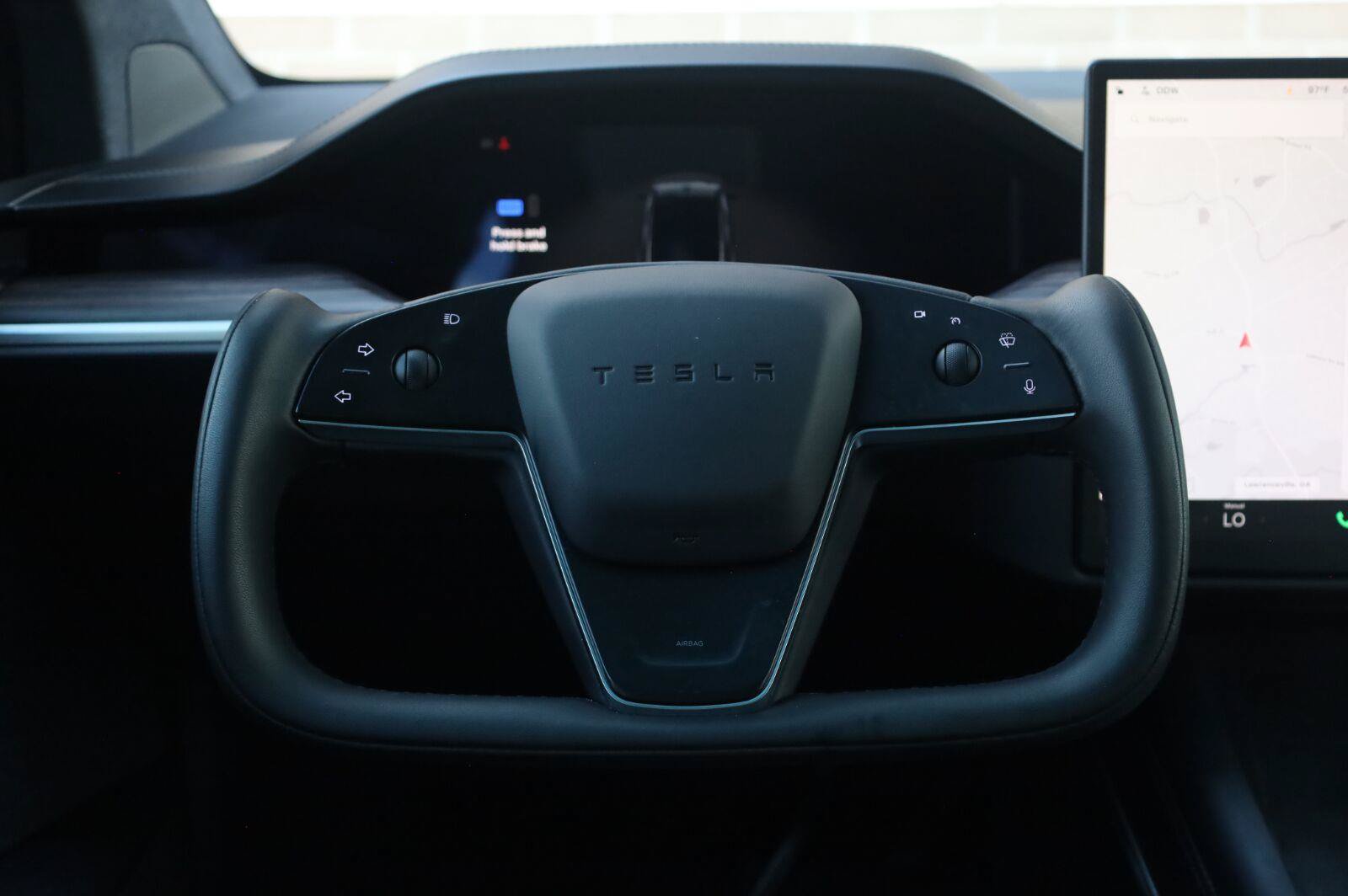 Used 2023 Tesla Model X AWD/4WD image 37