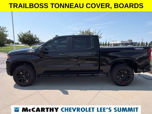 Used 2024 Chevrolet Silverado 1500 Custom Trail Boss AWD/4WD image 5