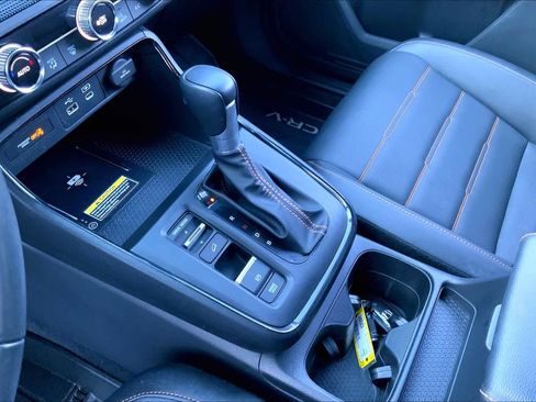 Used 2025 Honda CR-V Sport-L image 17