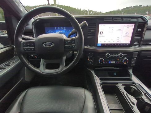 Certified 2024 Ford F250 Lariat w/ Sport Appearance Package image 16