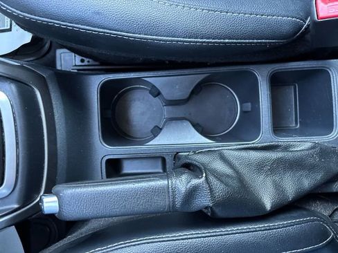 Used 2021 Ford EcoSport SES image 34