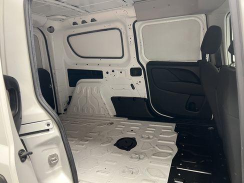 Used 2021 RAM ProMaster City Tradesman image 15