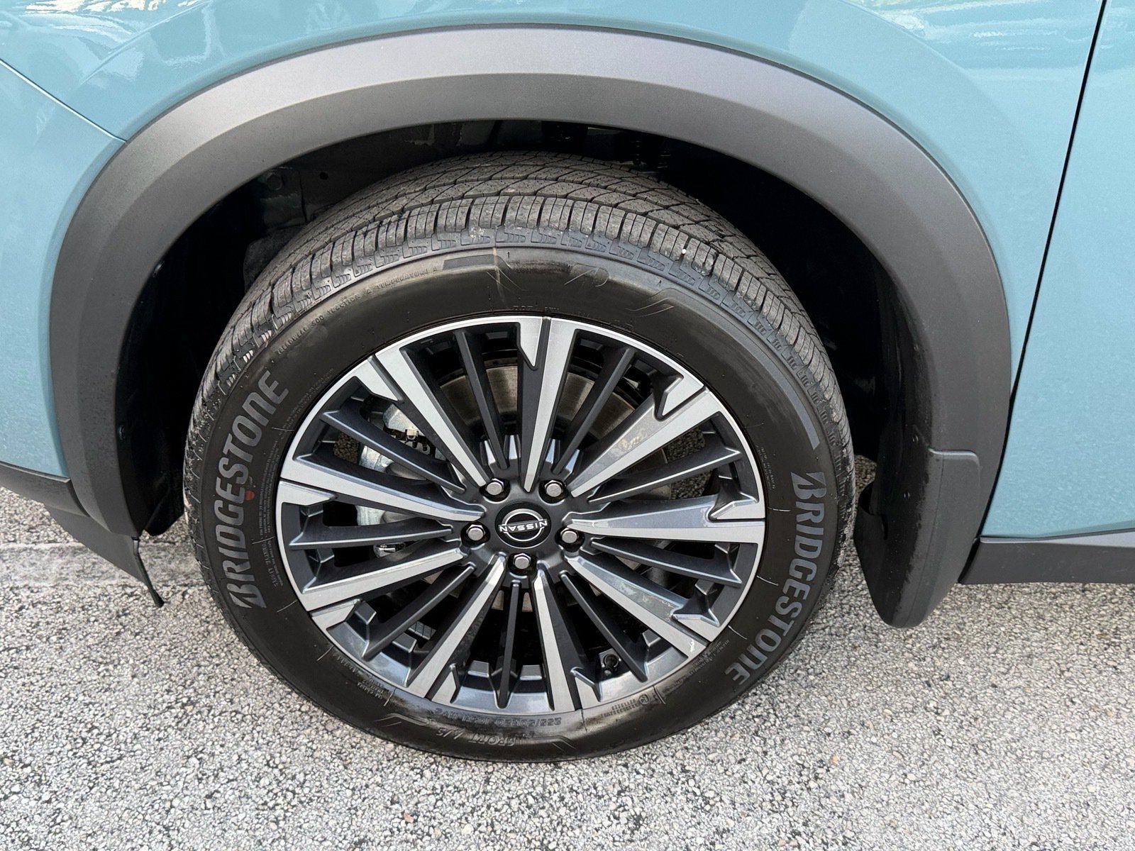 Certified 2026 Nissan Pathfinder Platinum FWD image 21