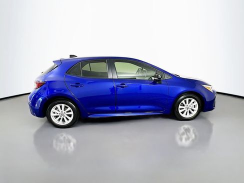 Used 2026 Toyota Corolla SE FWD image 4