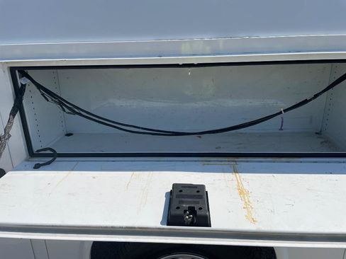 Used 2017 Ford E-350 and Econoline 350 Super Duty RWD image 23