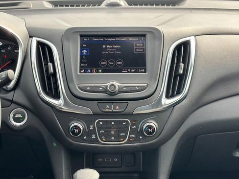 Used 2024 Chevrolet Equinox LT image 13