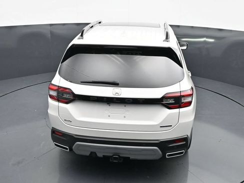 Used 2025 Honda Pilot Touring image 31