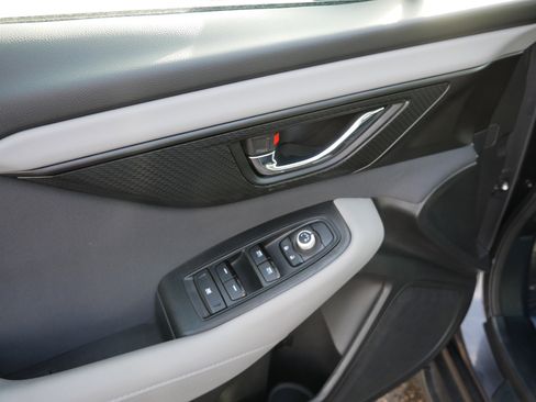 Used 2025 Subaru Outback Premium image 20