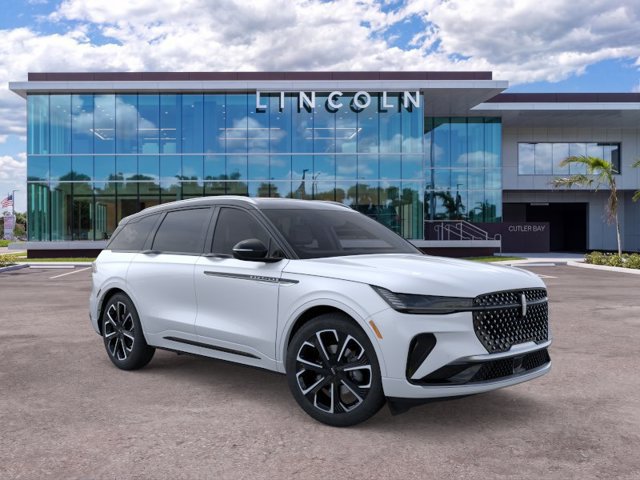New 2026 Lincoln Nautilus Reserve AWD/4WD image 7