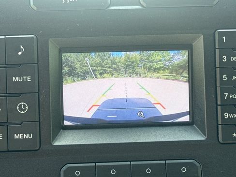 Used 2017 Ford F150 XLT AWD/4WD image 26